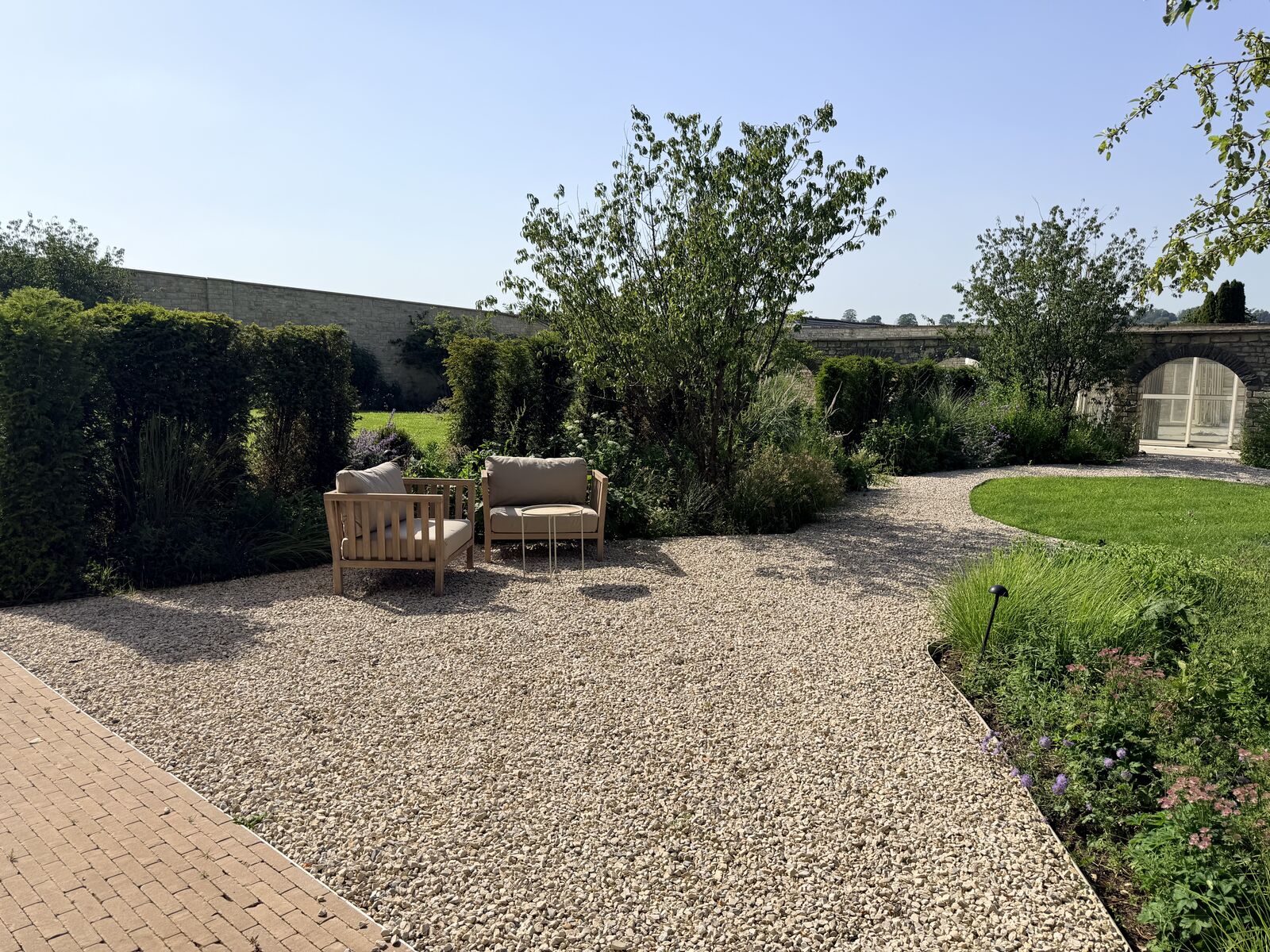 Hanham House — walled gravel garden