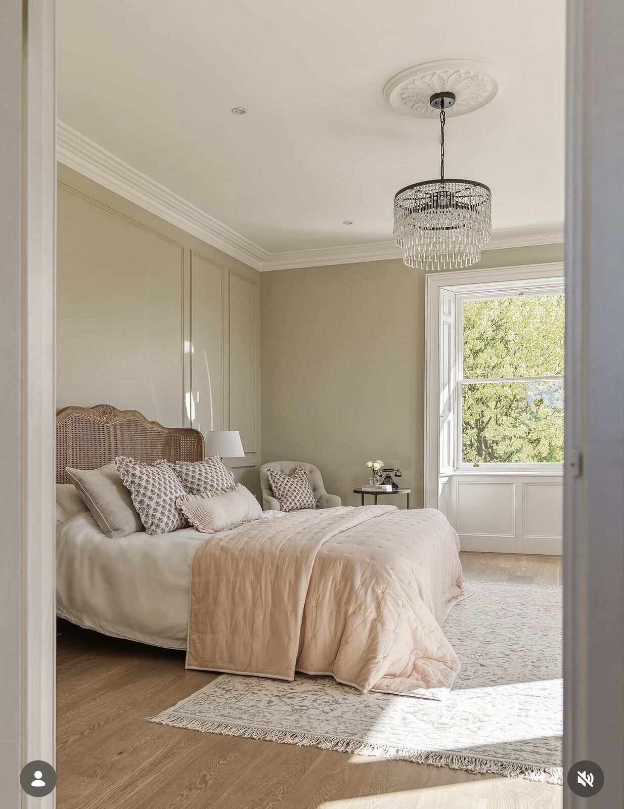 Hanham House — bedroom