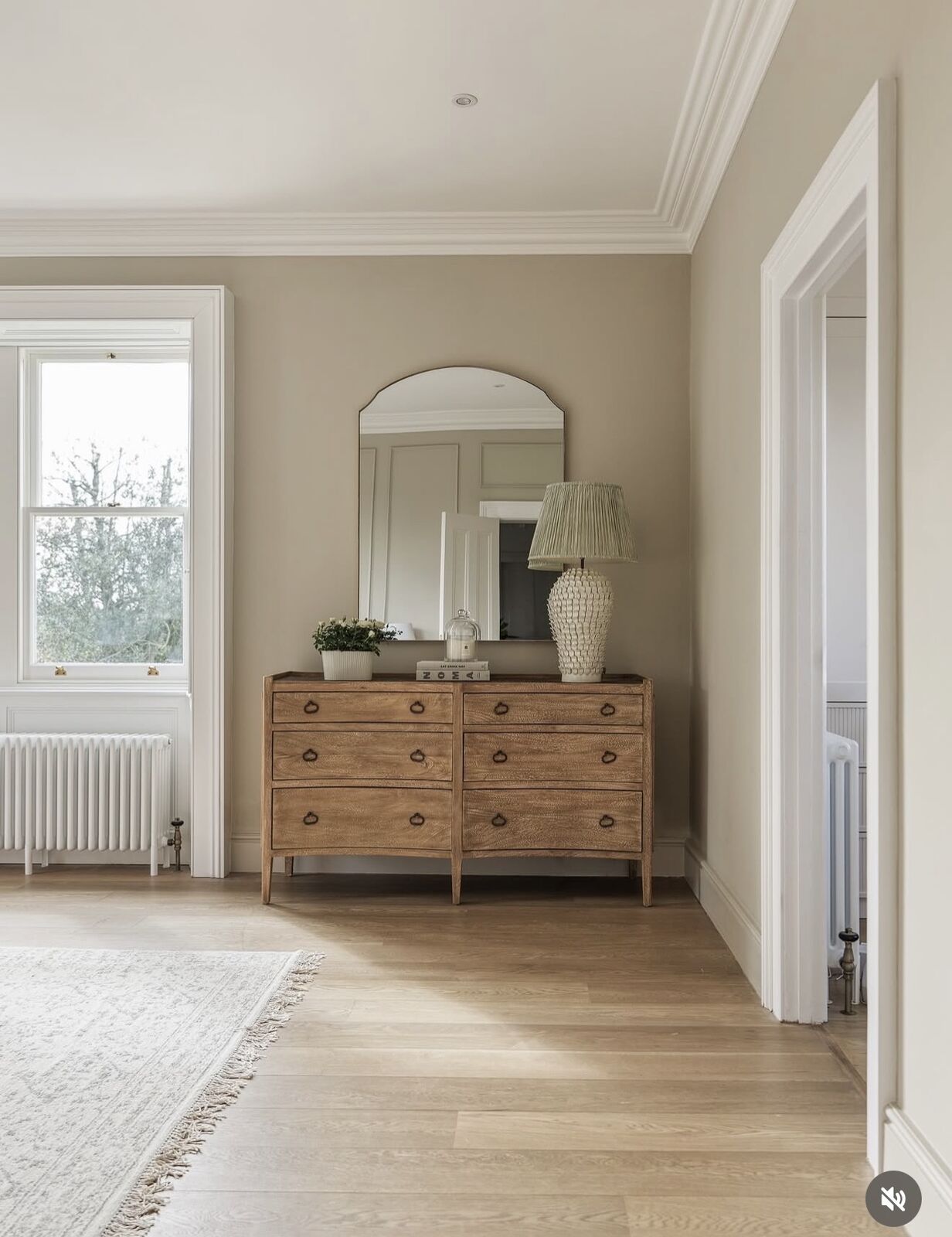 Hanham House — bedroom
