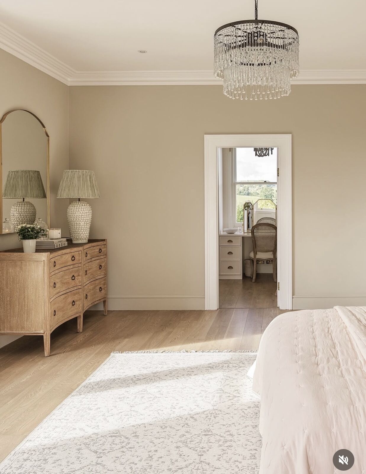 Hanham House — bedroom